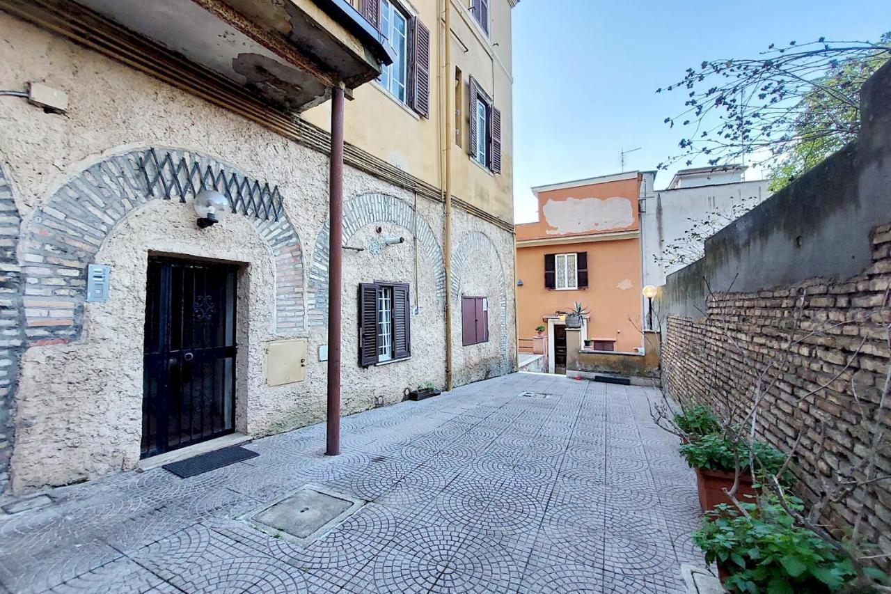 4Bnb - Cozy Vatican Loft With Terrace โรม ภายนอก รูปภาพ
